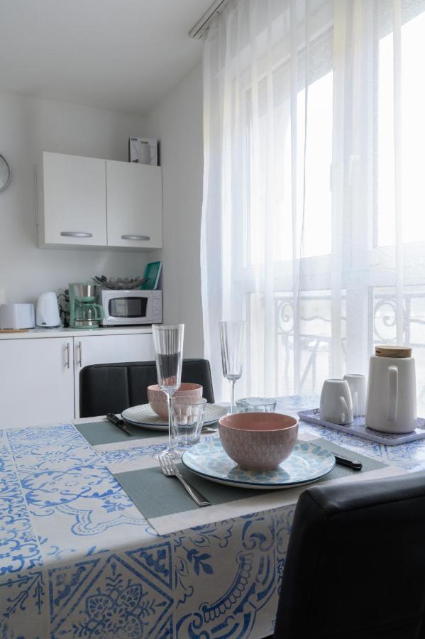 Apartamento Studio Calme, Proche Centre, Wifi. Belfort Exterior foto